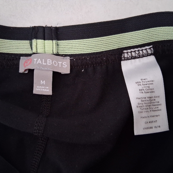 Talbots/ Stylish Black and White Checkered Skort/ Size US M - Picture 9 of 9